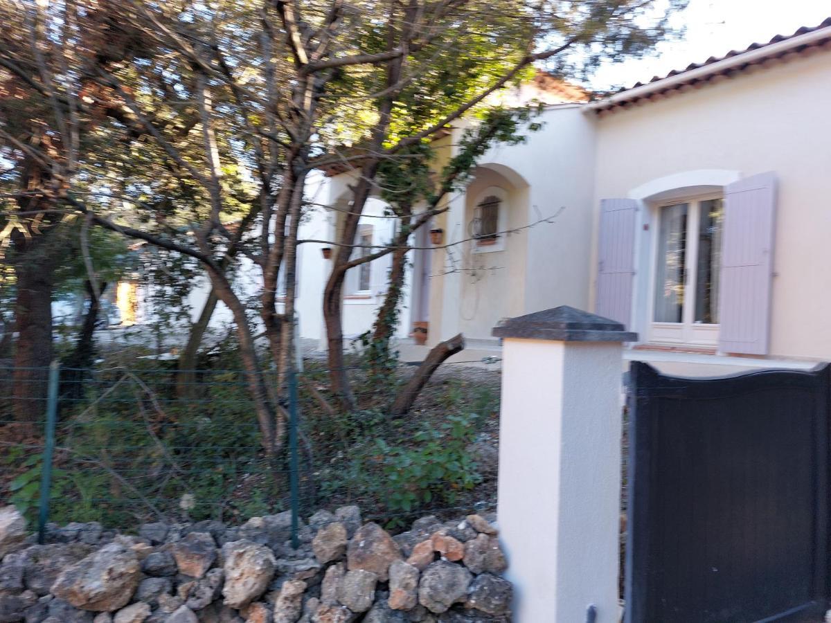 Suite 30 M2 Ideale Pour 2 Personnes Flassans-sur-Issole Dış mekan fotoğraf